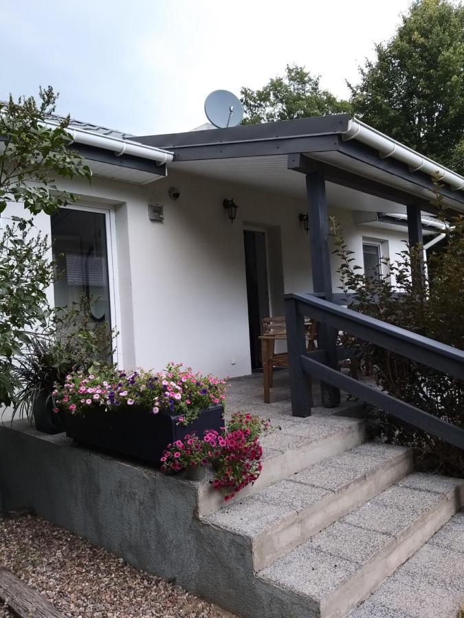 Dom Nad Jeziorem Suszewskim, Swietne. Holiday home *